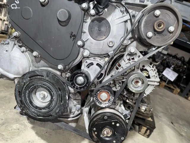 Двигатель к Renault Laguna, 2006 г.