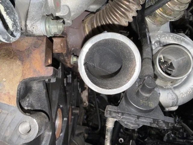 Двигатель к Renault Laguna, 2004 г.