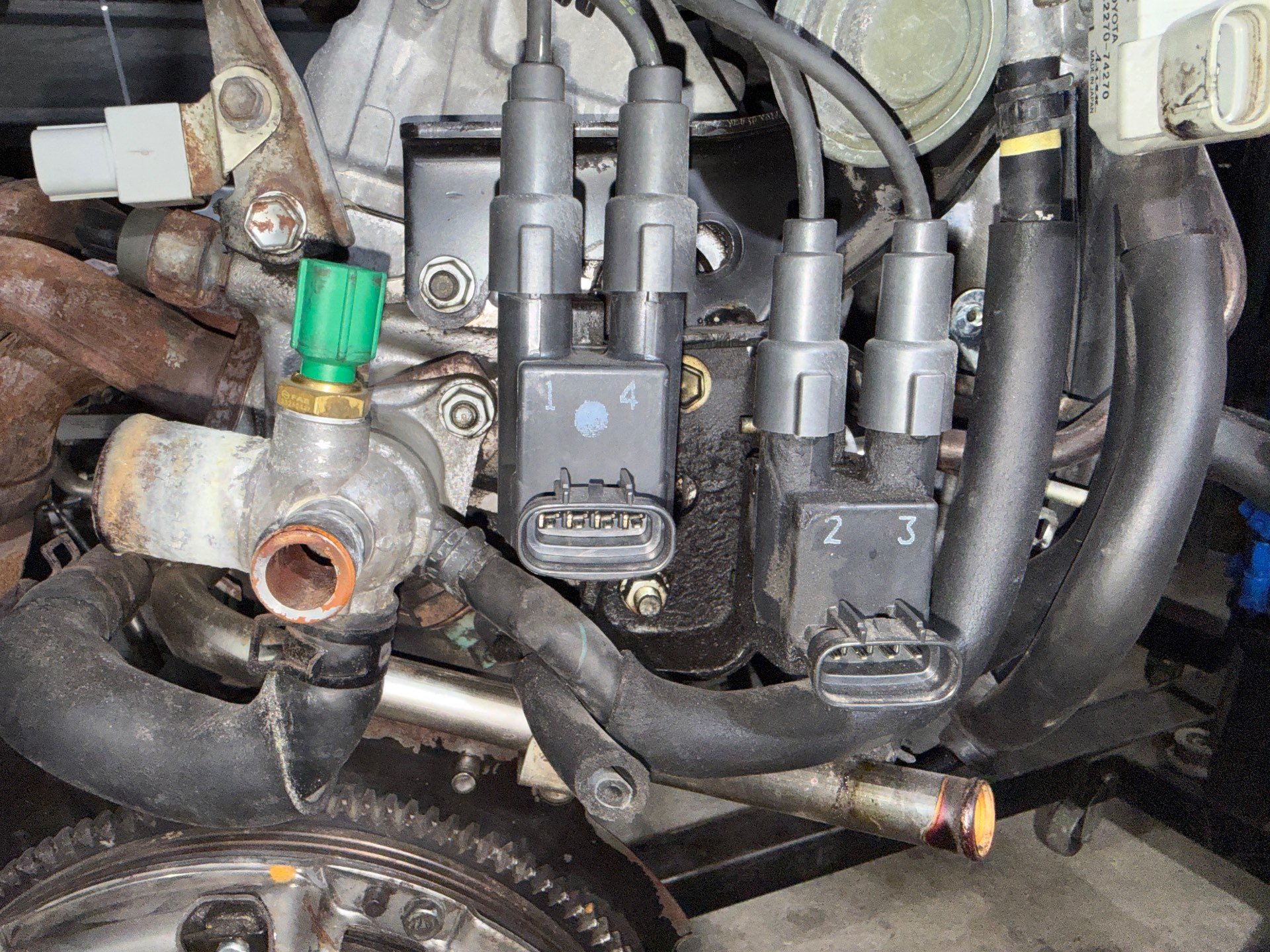 Двигатель к Toyota RAV4, 2002 г.