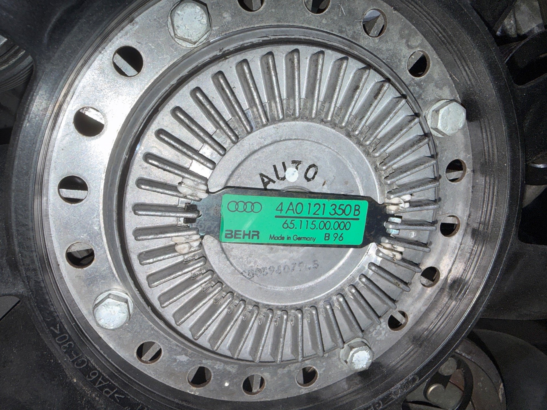 Двигатель к Audi A6, 1996 г.