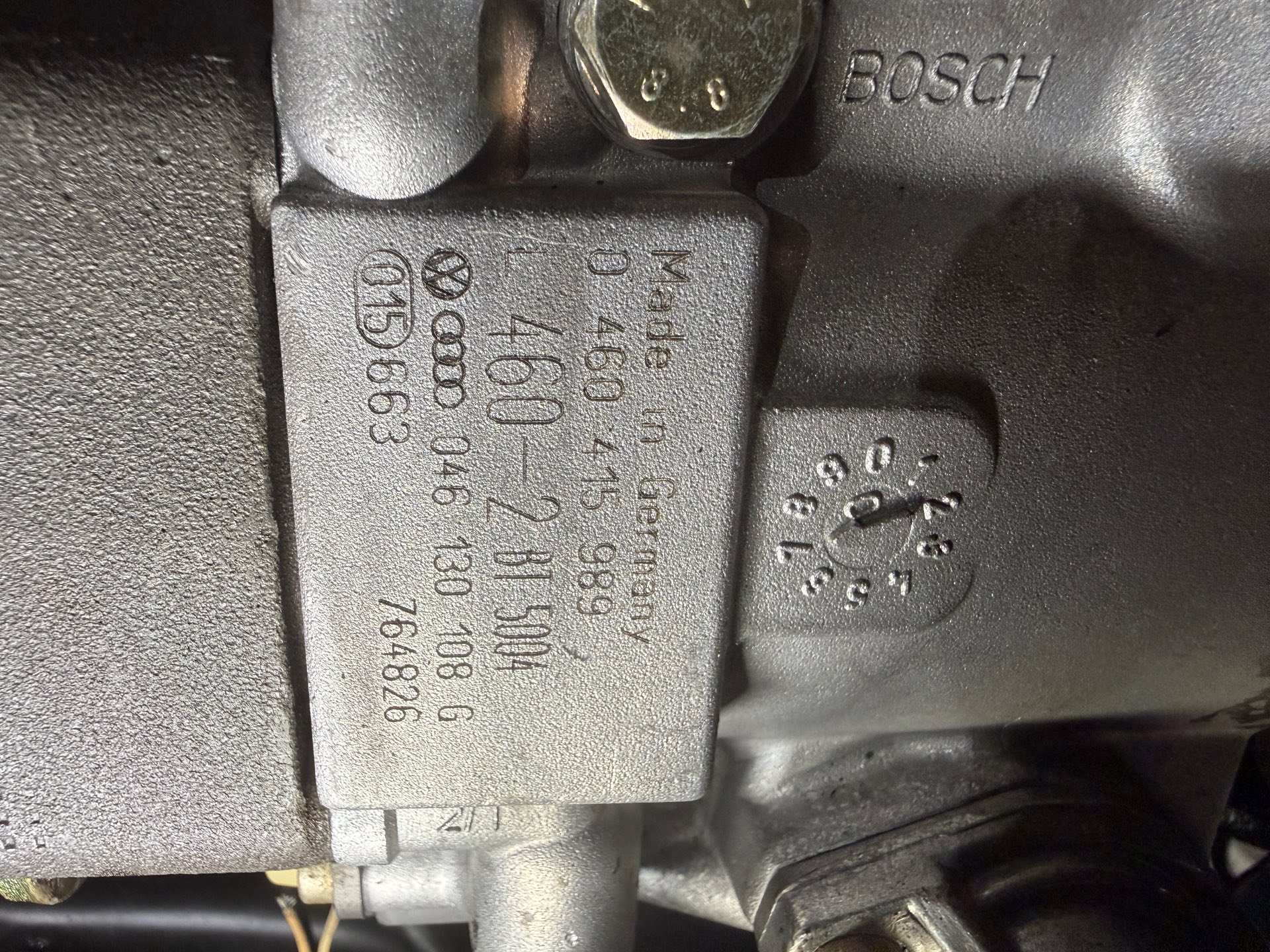 Двигатель к Audi A6, 1996 г.