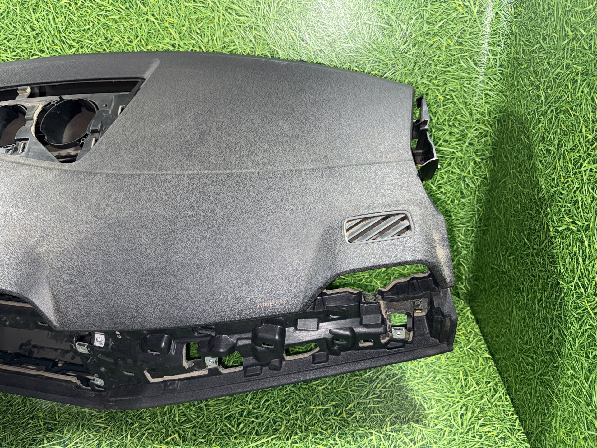 Панель передняя салона (торпедо) к Audi Q3, 2020 г.